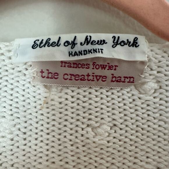 Vintage Hand Knit French Girl Preppy Coastal Short Sleeve Sweater With Pom Poms - Picture 11 of 12